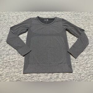 Zyia Activewear Long Sleeve Size Small